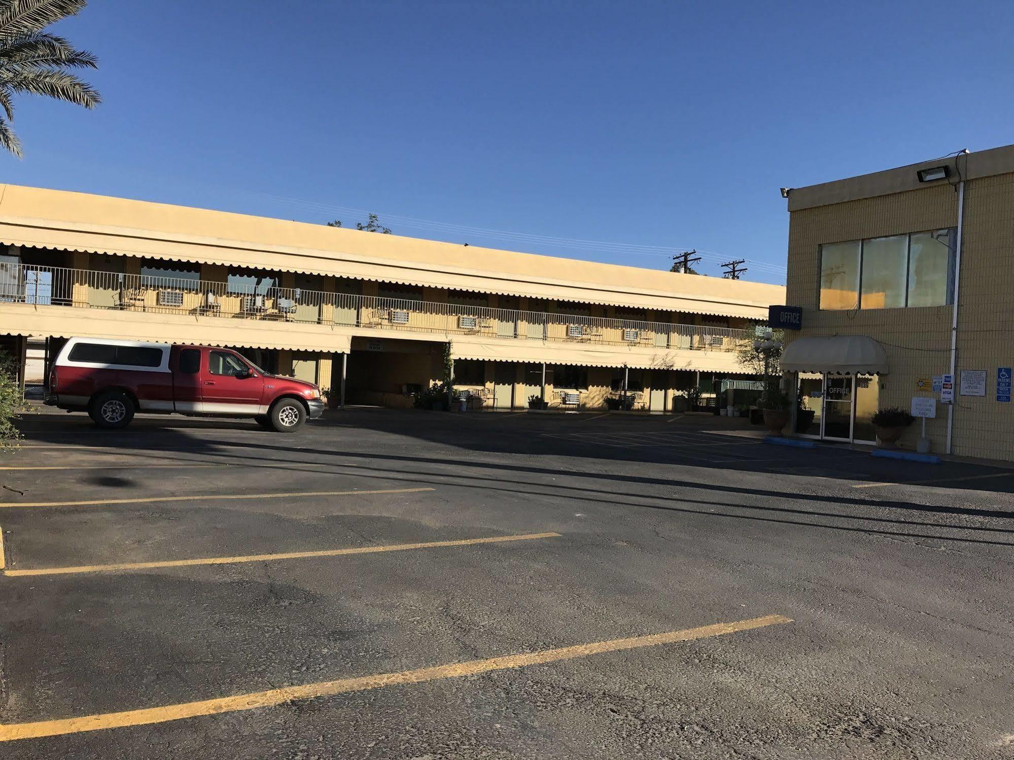 汤豪斯旅馆&套房酒店 布劳利 外观 照片